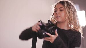 DarkX - Allie Addison - Head Shots's Cam show and profile