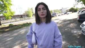 PublicAgent - Lola Danger - Perfect Italian Booty's Cam show and profile